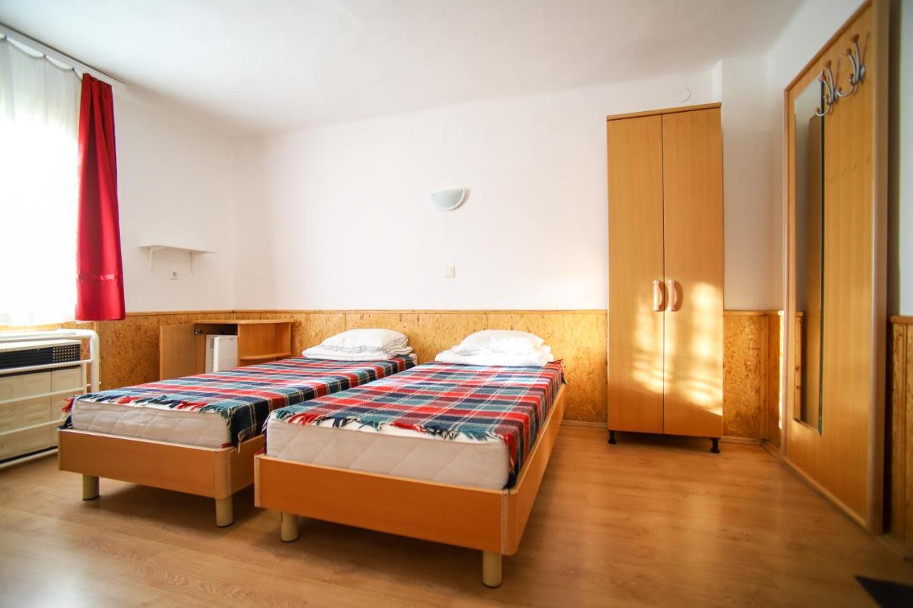 Panorama Ueduelo Hotell Aggtelek Exteriör bild